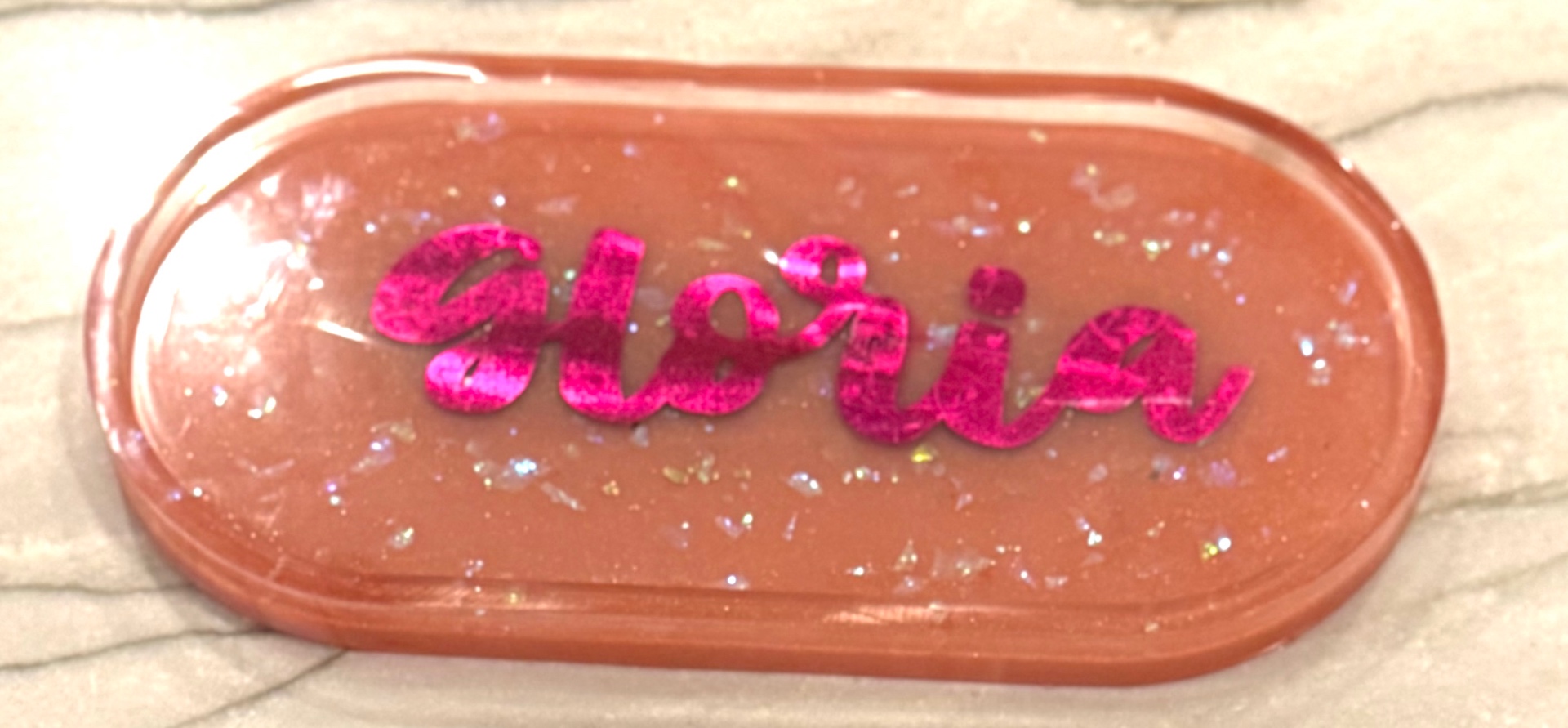Rose oval resin tray personalized with the name Gloria